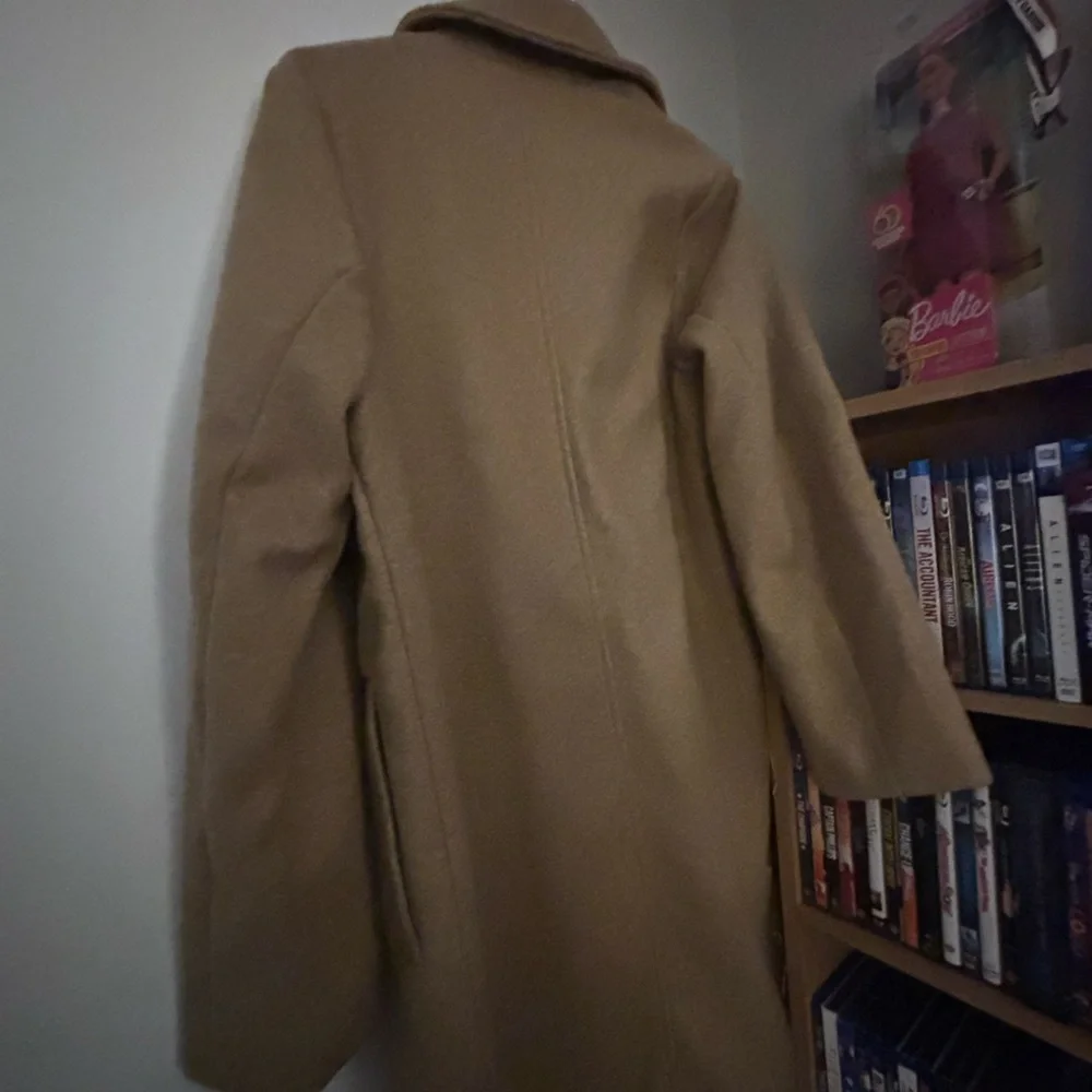 Old Navy Women's Tan Wool Coat (never worn) - Picture 3 of 3